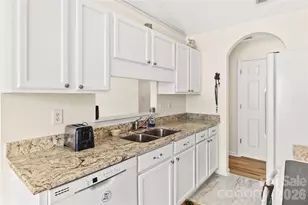 5405 Katherine Ct, Dallas, NC 28034 - Photo 18