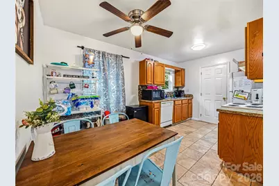 214 Short Michigan Avenue, Asheville, NC 28806 - Photo 6