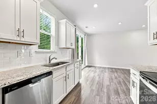 4816 Raspberry Knoll Dr, Charlotte, NC 28208 - Photo 12