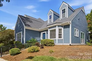 5909 Fitzwilliams Ln, Charlotte, NC 28270 - Photo 2