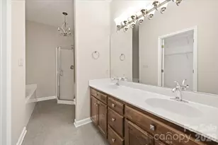 5909 Fitzwilliams Ln, Charlotte, NC 28270 - Photo 18