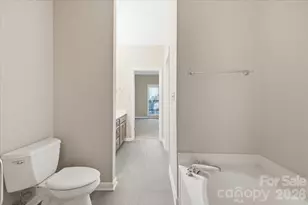 5909 Fitzwilliams Ln, Charlotte, NC 28270 - Photo 20