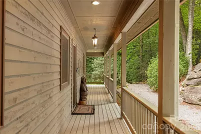 911 Buckberry Drive N, Sapphire, NC 28774 - Photo 4