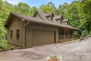 911 Buckberry Dr N, Sapphire, NC 28774 - Photo 2