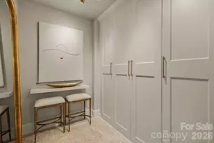 4625 Piedmont Row Dr, Charlotte, NC 28210 - Photo 10