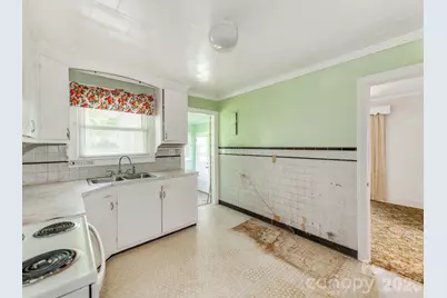 350 Raleigh Street NW, Concord, NC 28027 - Photo 10