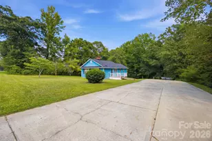 1471 Winthrop Ave, Lancaster, SC 29720 - Photo 1