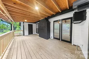 4739 Squirrel Nest Ln, Charlotte, NC 28227 - Photo 16