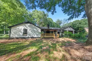4739 Squirrel Nest Ln, Charlotte, NC 28227 - Photo 18