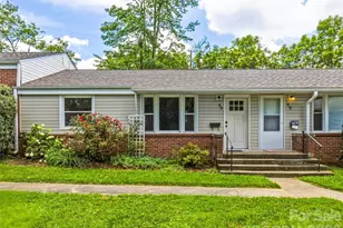 43 Trowbridge Ln, Brevard, NC 28712 - Photo 2