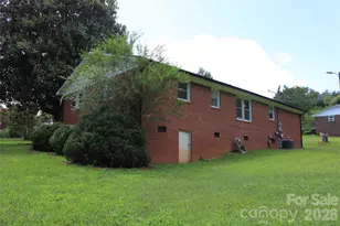 165 Springdale Dr, Spindale, NC 28160 - Photo 6