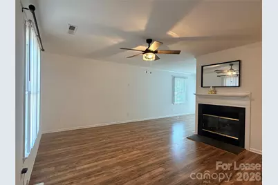 5917 Crape Myrtle Lane, Charlotte, NC 28216 - Photo 8