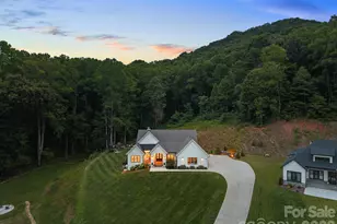 30 Bridgeway Dr, Candler, NC 28715 - Photo 48