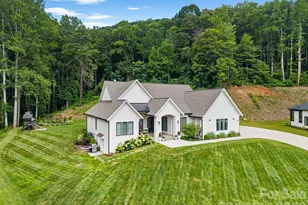 30 Bridgeway Dr, Candler, NC 28715 - Photo 2