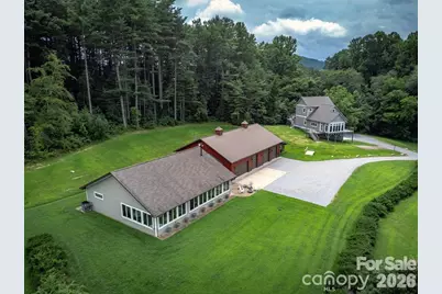326 Golden Valley Drive, Hendersonville, NC 28792 - Photo 32