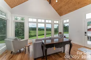 326 Golden Valley Dr, Hendersonville, NC 28792 - Photo 12