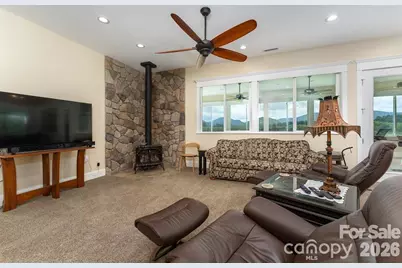 326 Golden Valley Drive, Hendersonville, NC 28792 - Photo 22