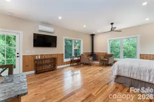 326 Golden Valley Dr, Hendersonville, NC 28792 - Photo 16