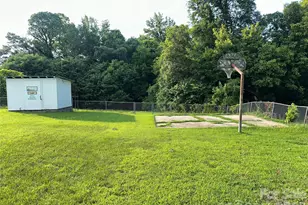 175 Grove St, Cooleemee, NC 27014 - Photo 6