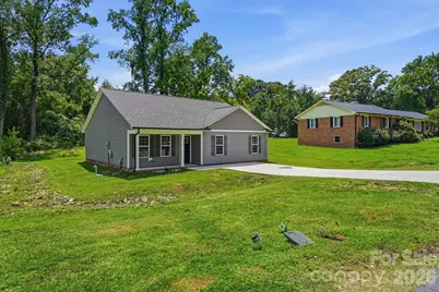 1514 Jamaica Road, Kannapolis, NC 28083 - Photo 2