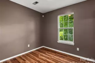 321 Virginia Ave, Asheville, NC 28806 - Photo 6