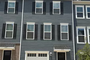 4136 Auburn Oak Ln, Charlotte, NC 28208 - Photo 2
