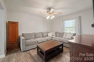 2384 Country Hollow Rd, Conover, NC 28613 - Photo 22
