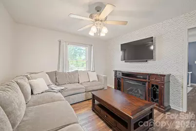 2384 Country Hollow Road, Conover, NC 28613 - Photo 10