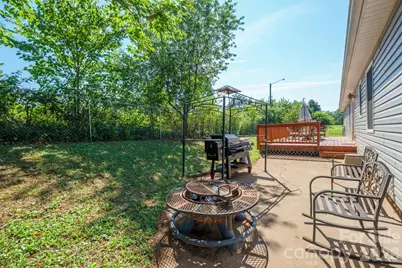 2384 Country Hollow Road, Conover, NC 28613 - Photo 36