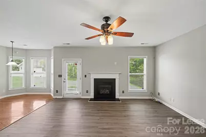 3111 Gloxinia Road, Charlotte, NC 28215 - Photo 2