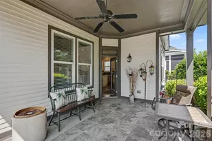 325 Sensibility Cir, Fort Mill, SC 29708 - Photo 38