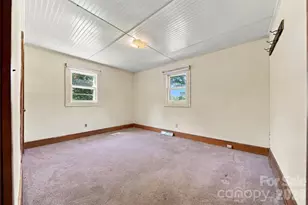 2529 Morganton Blvd, Lenoir, NC 28645 - Photo 16