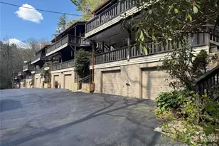 145 Hawks Nest Ln, Highlands, NC 28741 - Photo 4