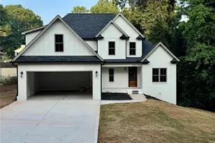 2815 1st St NW, Hickory, NC 28601 - Photo 2