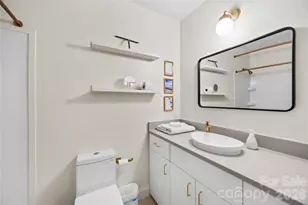 4508 Ivanhoe Pl, Charlotte, NC 28205 - Photo 30