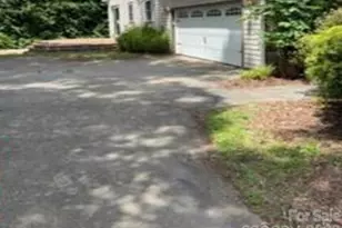 4 Sterling Oaks Dr, Fletcher, NC 28732 - Photo 2