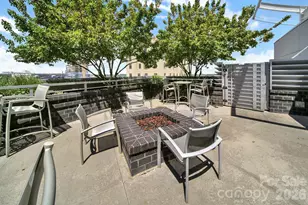 333 W Trade St, Charlotte, NC 28202 - Photo 30