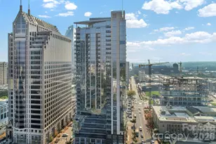 333 W Trade St, Charlotte, NC 28202 - Photo 2