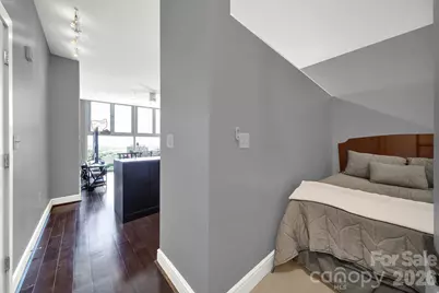 333 W Trade Street #2701, Charlotte, NC 28202 - Photo 4