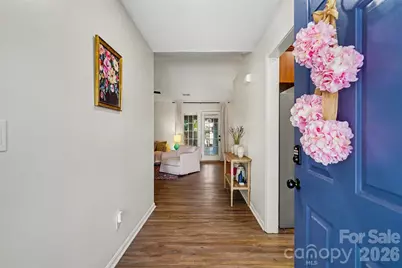 5906 Meadow Hill Drive, Charlotte, NC 28212 - Photo 6