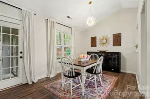5906 Meadow Hill Dr, Charlotte, NC 28212 - Photo 10