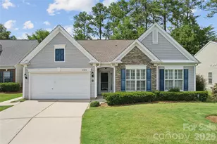 8426 Heron Glen Dr, Charlotte, NC 28269 - Photo 1