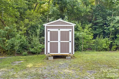 125 Ice Hollow Road, Zirconia, NC 28790 - Photo 30
