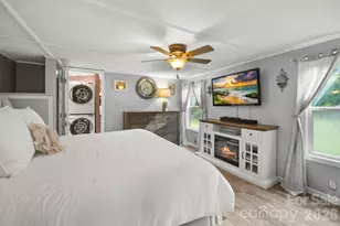 125 Ice Hollow Rd, Zirconia, NC 28790 - Photo 16