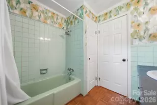 256 Liberty Church Rd, Taylorsville, NC 28681 - Photo 32
