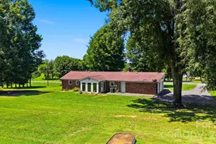 256 Liberty Church Rd, Taylorsville, NC 28681 - Photo 40