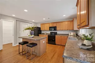 8932 Oransay Way, Charlotte, NC 28278 - Photo 12