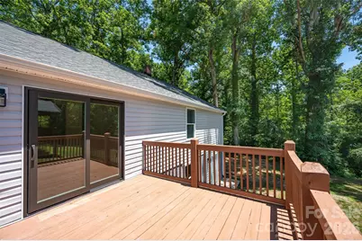 126 39th Avenue Court NW, Hickory, NC 28601 - Photo 30