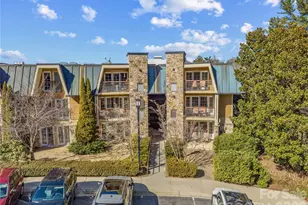 325 Bowling Park Rd, Asheville, NC 28803 - Photo 4