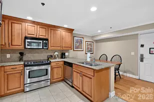 325 Bowling Park Rd, Asheville, NC 28803 - Photo 12